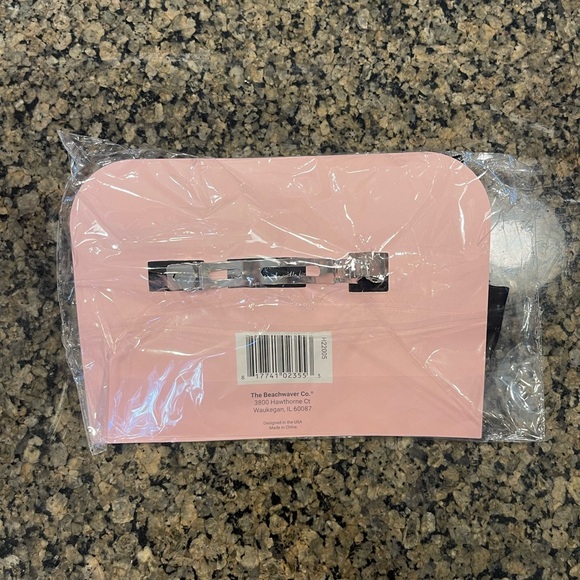 Beachwaver Oversized Bow - Picture 4 of 4